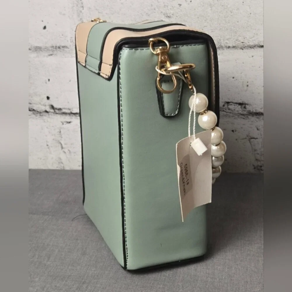Chic Cat Design Green and Cream Crossbody / Handbag